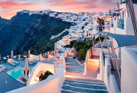 希腊经济第二季度跳跃式增长，旅游业再创佳绩！